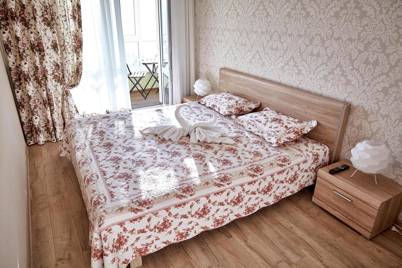 City Center Lux Family Apartment Vinnytsia Exteriör bild
